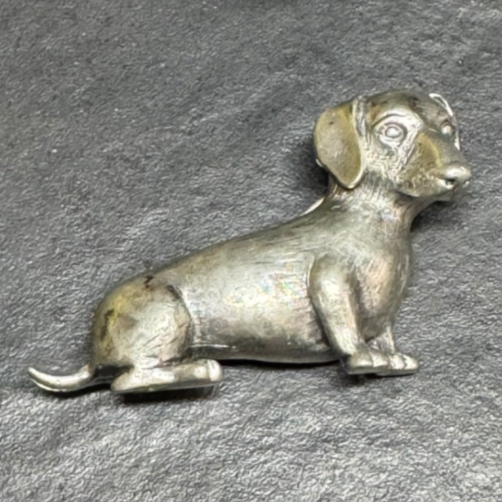 Sterling Pewter USA Vintage Dachshund Wiener Dog Brooch Pin Silver Tone 2 Inch